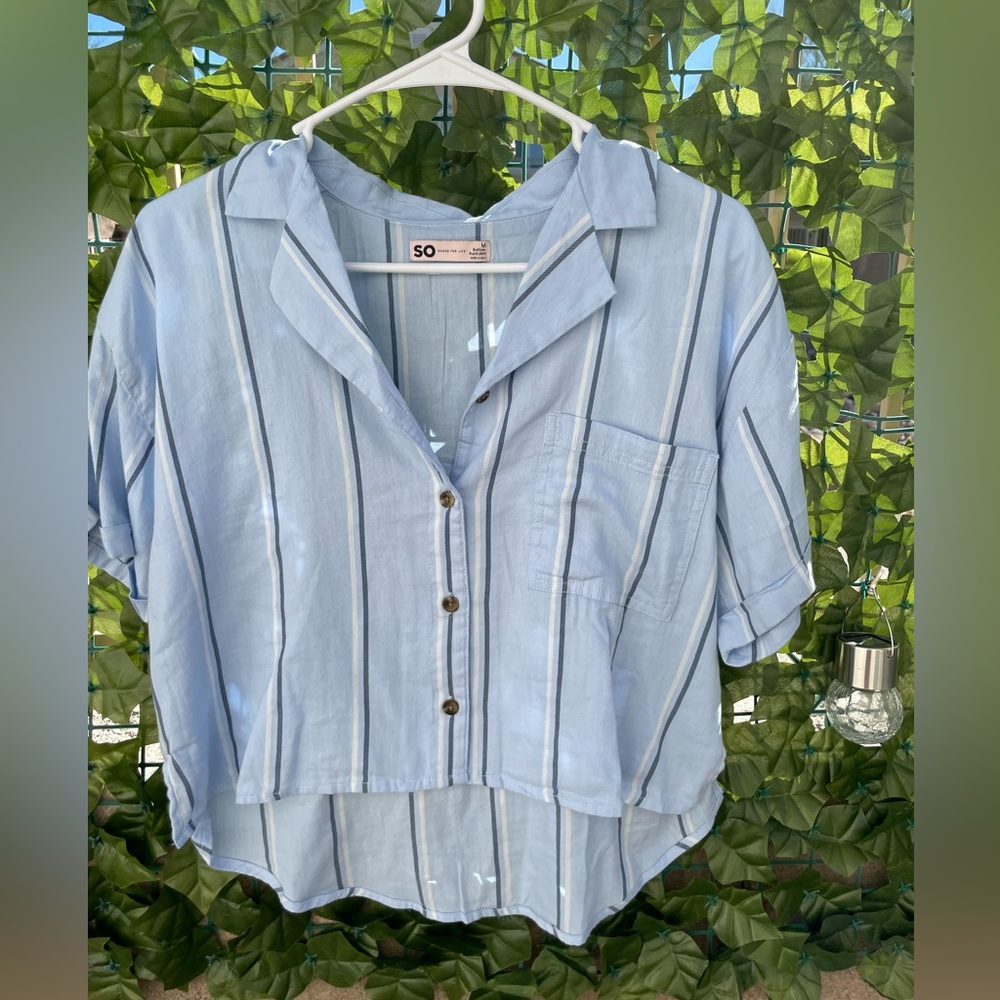 Cropped Button down - Picture 2 of 8